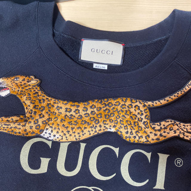 Gucci - 一度着用美品！GUCCI レオパード ロゴ トレーナーの通販 by モモ♪｜グッチならラクマ