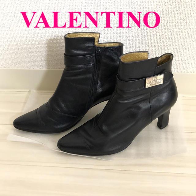 VALENTINO バレンティノ　ショートブーツ　ブラック　黒
