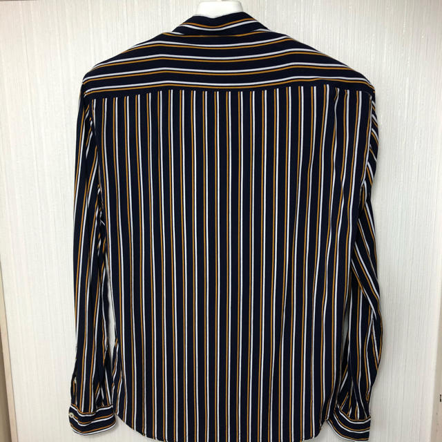 ZARA(ザラ)のZARA RELAXED FIT ストライプシャツ メンズのトップス(シャツ)の商品写真