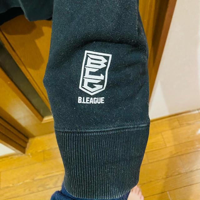 XLARGE(エクストララージ)のX-LARGE×Bリーグ　コラボパーカー メンズのトップス(パーカー)の商品写真