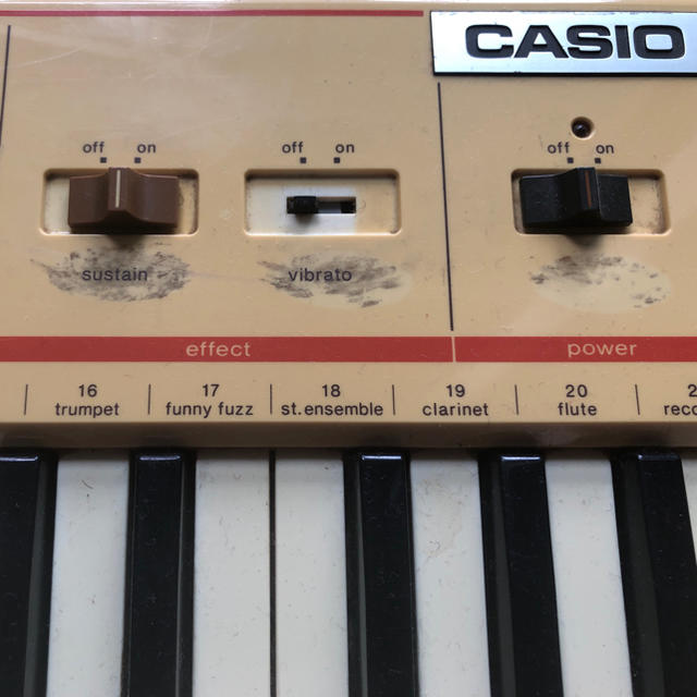 CASIO(カシオ)のカシオトーン mt-40 楽器の鍵盤楽器(キーボード/シンセサイザー)の商品写真