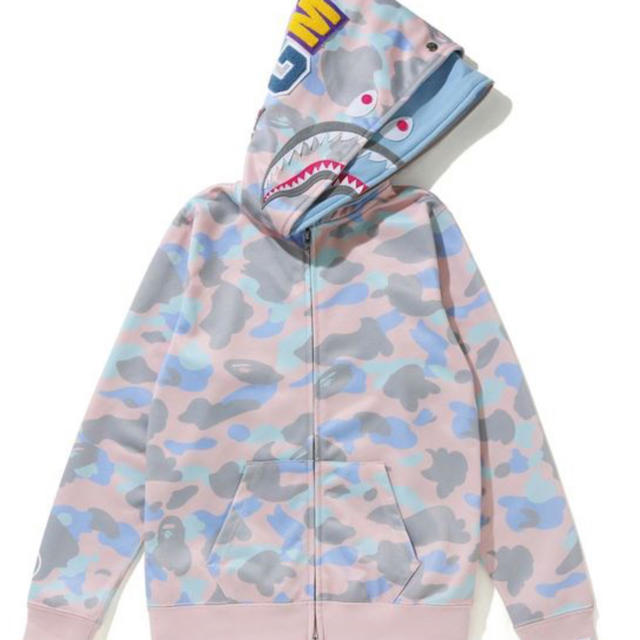 A BATHING APE(アベイシングエイプ)のA BATHING APE PASTEL MULTI CAMO パーカー レディースのトップス(パーカー)の商品写真