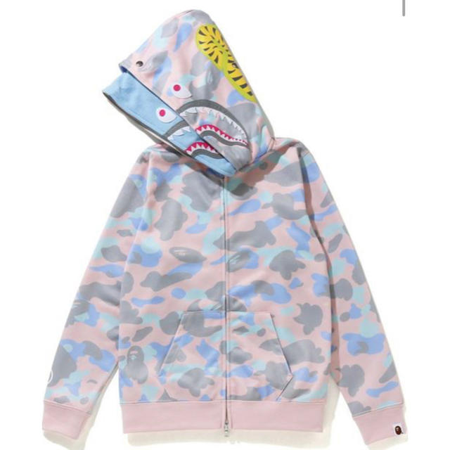 A BATHING APE(アベイシングエイプ)のA BATHING APE PASTEL MULTI CAMO パーカー レディースのトップス(パーカー)の商品写真