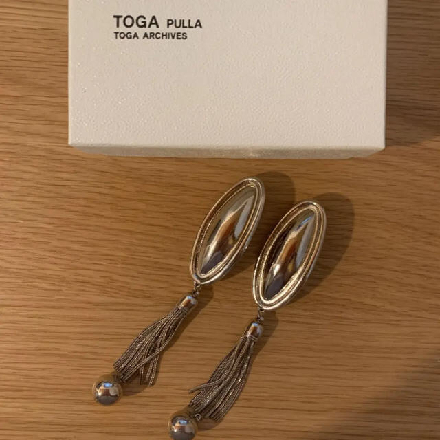 TOGA メタルフリンジイヤリングアクセサリー