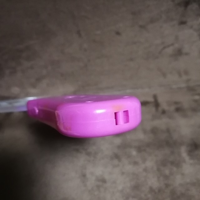 少女時代 ペンライト ピンク(電池入り) エンタメ/ホビーのタレントグッズ(ミュージシャン)の商品写真