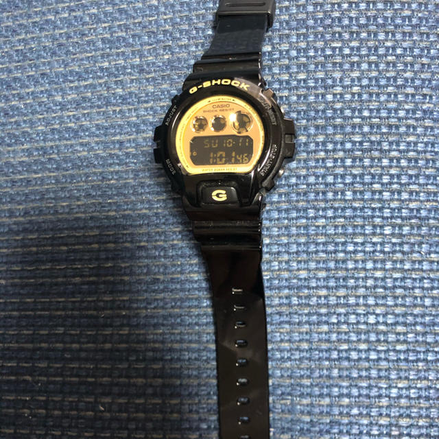 美品　CASIO  G-SHOCK  DW-6900CB カシオ