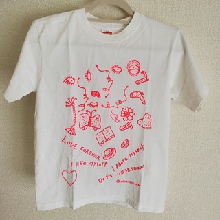 モマ(MOMA)のKusamaYayoi草間彌生グラフィックT限定品ほぼ新品(Tシャツ(半袖/袖なし))