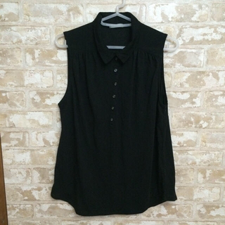 ジーユー(GU)の黒ノースリーブ(Tシャツ(半袖/袖なし))