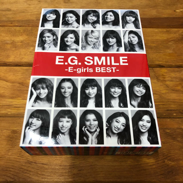 E-girls(イーガールズ)のE-Girls  E.G.SMILE-E-girls BEST- エンタメ/ホビーのタレントグッズ(ミュージシャン)の商品写真