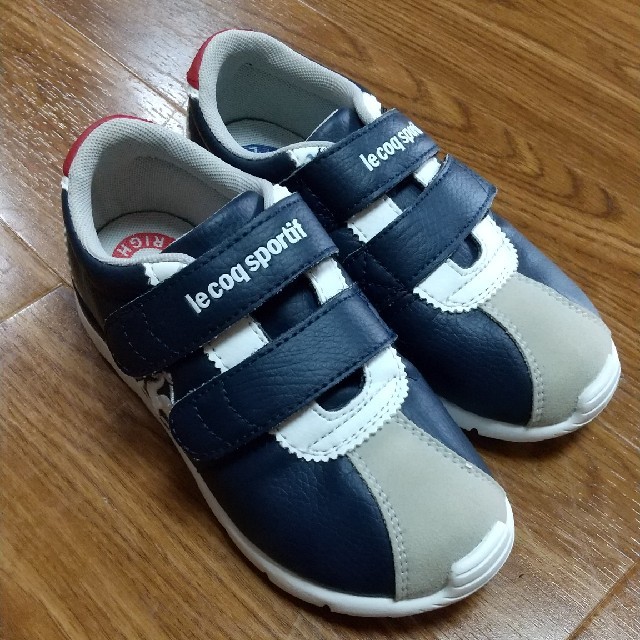 le coq sportif(ルコックスポルティフ)のle coq sportif  子ども キッズ スニーカー キッズ/ベビー/マタニティのキッズ靴/シューズ(15cm~)(スニーカー)の商品写真