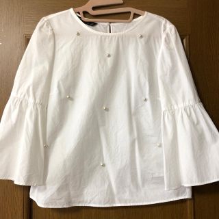 ザラ(ZARA)のZARA 七分丈ブラウス　ホワイト　パール　(シャツ/ブラウス(長袖/七分))