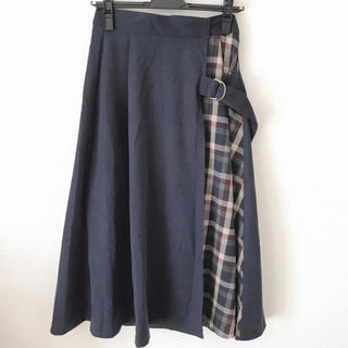 ダブルクローゼット(w closet)の巻きスカート風チェックスカート(ひざ丈スカート)