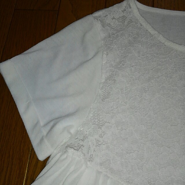 GU(ジーユー)のGU　白レーストップス レディースのトップス(Tシャツ(半袖/袖なし))の商品写真