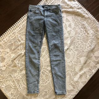 ザラ(ZARA)のZARA スキニー　黒/グレー　秋冬(スキニーパンツ)