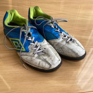 アンブロ(UMBRO)のらいママ様　フットサルシューズ　26㎝　SALA BRIRTOL TURF(シューズ)