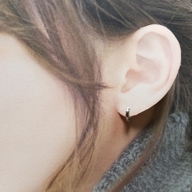 生産完了商品 プラチナPt900フープピアス2×10mm 1ペア 新品・未使用
