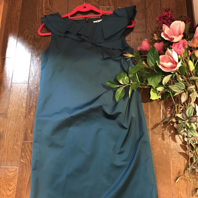 LANVIN en Bleu(ランバンオンブルー)のランバンオンブルー　ワンピース　結婚式　フォーマルにも　M 38サイズ レディースのワンピース(ひざ丈ワンピース)の商品写真