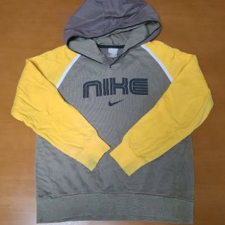 ナイキ(NIKE)のNIKE　パーカー　140(その他)