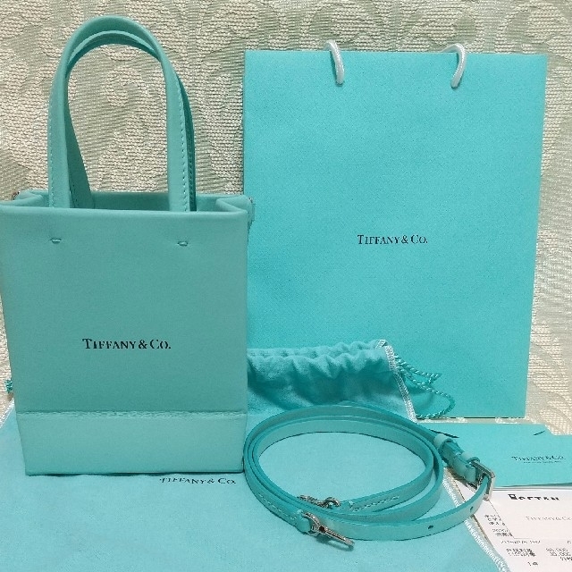 Tiffany & Co.(ティファニー)の【日本限定】ティファニー ショッピングトート ミニ ブルー ショッパー レディースのバッグ(ショルダーバッグ)の商品写真