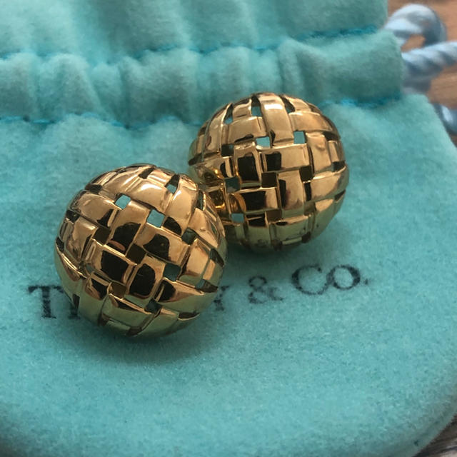 結婚祝い Tiffany & Co. - Tiffany K18 イヤリング 大ぶり ピアス 結婚祝い Tiffany & Co. - Tiffany K18 イヤリング 大ぶり ピアス