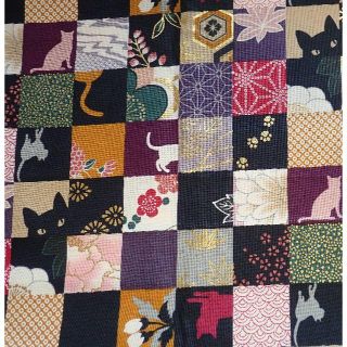 QUILT GATE猫柄生地☆紫・赤系市松☆キルトゲイト(約110㎝幅×100㎝(生地/糸)