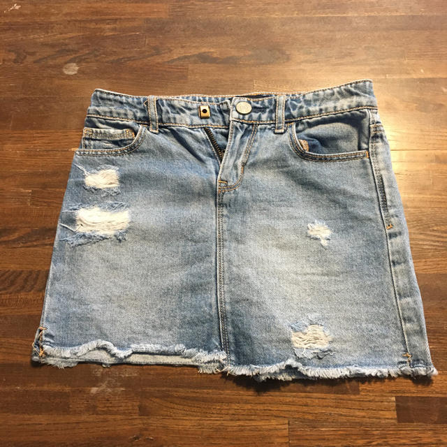 GAP Kids(ギャップキッズ)のGAP デニムスカート 120cm キッズ/ベビー/マタニティのキッズ服女の子用(90cm~)(スカート)の商品写真