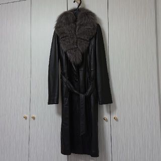 バルマン(BALMAIN)の新品★未使用★BALMAIN★羊革ロングコート／フォックスファー／7号(9号寄)(毛皮/ファーコート)