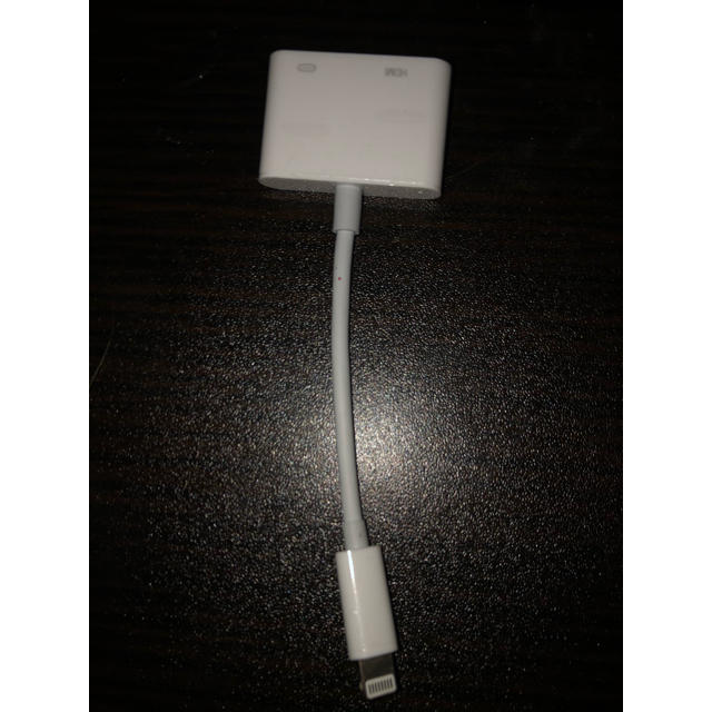 Apple(アップル)のAVアダプタ スマホ/家電/カメラのスマホアクセサリー(その他)の商品写真