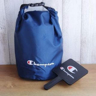 チャンピオン(Champion)の【新品未使用】チャンピオン　champion ポーチ&ミラーセット(トレーニング用品)