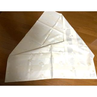 テーブルクロス　未使用品(テーブル用品)