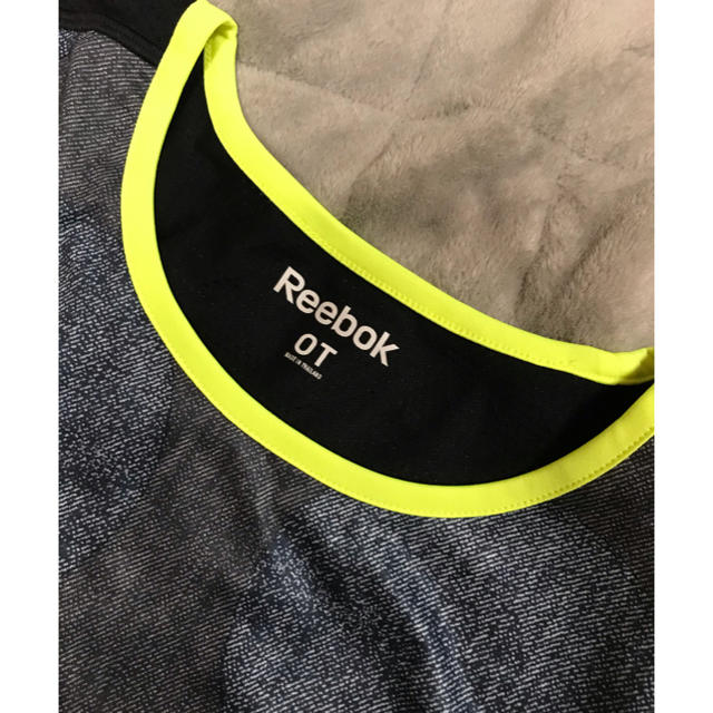 Reebok(リーボック)のリーボック　Tシャツ スポーツ/アウトドアのトレーニング/エクササイズ(トレーニング用品)の商品写真