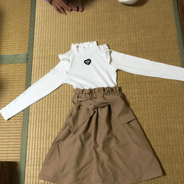 ワンピース140センチ　　秋用 キッズ/ベビー/マタニティのキッズ服女の子用(90cm~)(ワンピース)の商品写真