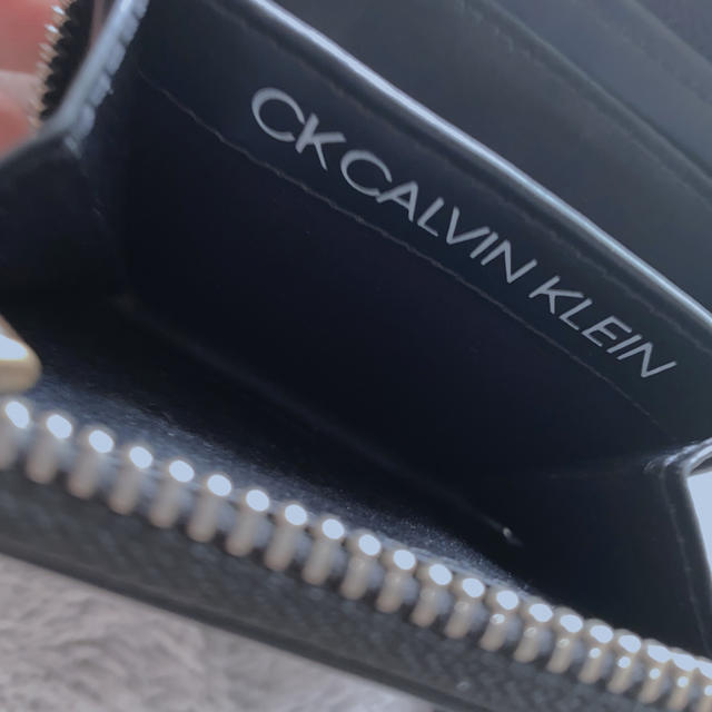 Calvin Klein(カルバンクライン)のCalvin Klein 小銭入れ カード兼用 メンズのファッション小物(コインケース/小銭入れ)の商品写真