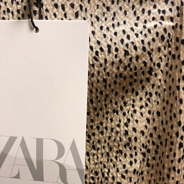 ZARA(ザラ)のZARA プリント柄ミディ丈ワンピース レディースのワンピース(ロングワンピース/マキシワンピース)の商品写真