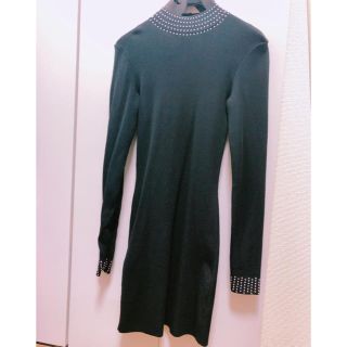 ベルシュカ(Bershka)の【最終値下げ】スタッズ付/ニットワンピース(ミニワンピース)