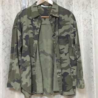 マウジー(moussy)のmoussy カモフラシャツ(シャツ/ブラウス(長袖/七分))