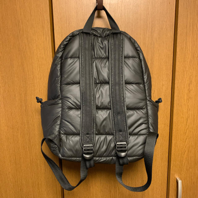 HUNTER(ハンター)のハンター HUNTER ORIGINAL PUFFER BACKPACK レディースのバッグ(リュック/バックパック)の商品写真