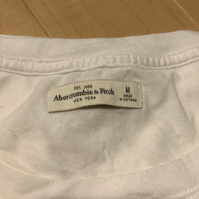 Abercrombie&Fitch(アバクロンビーアンドフィッチ)のアバクロ Tシャツ レディースのトップス(Tシャツ(半袖/袖なし))の商品写真