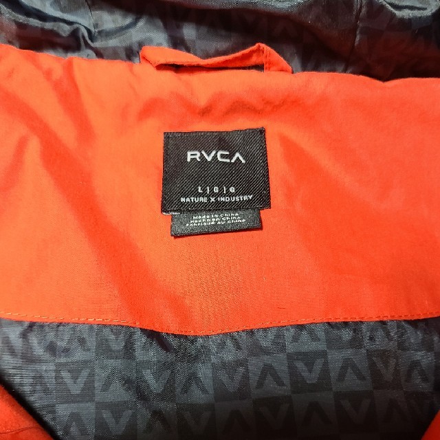 RVCA(ルーカ)の希少　美品　RVCA ダウンジャケット　L 中綿ジャケット　ルーカ メンズのジャケット/アウター(ダウンジャケット)の商品写真