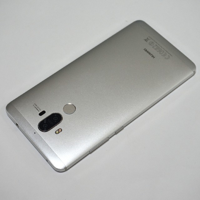 美品 SIMフリー HUAWEI Mate 9 64 GB シルバー