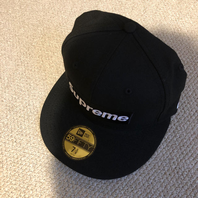 World Famous Box Logo New Era®  7 3/8メンズ