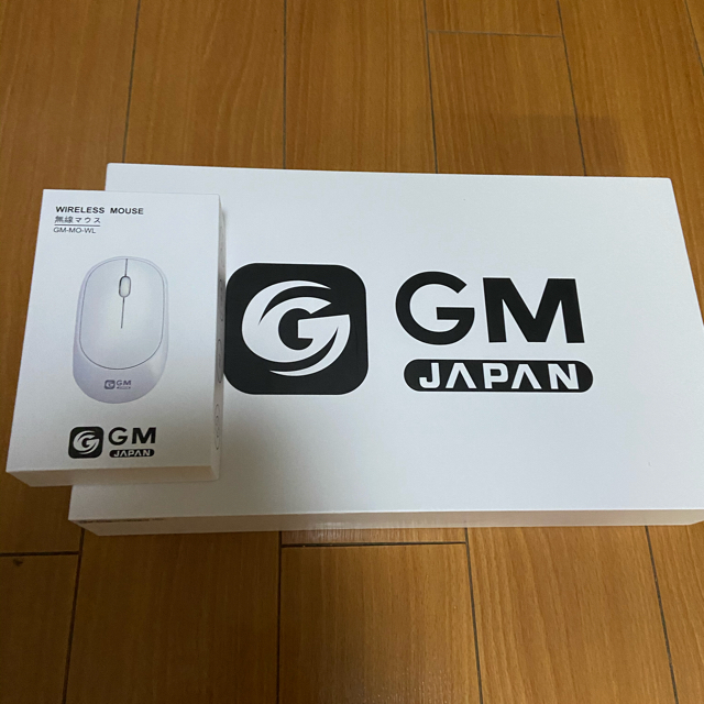 [大セール]GM-JAPAN 超軽量2in1ノートPC タブレット スマホ/家電/カメラのPC/タブレット(タブレット)の商品写真