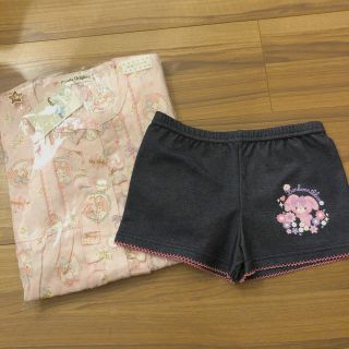 サンリオ(サンリオ)の新品　サンリオ　半袖パジャマ　一部丈スパッツ(パンツ/スパッツ)