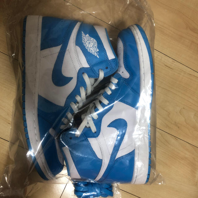 スニーカーNIKE AIR JORDAN1 RETRO HI OG UNC 27.5