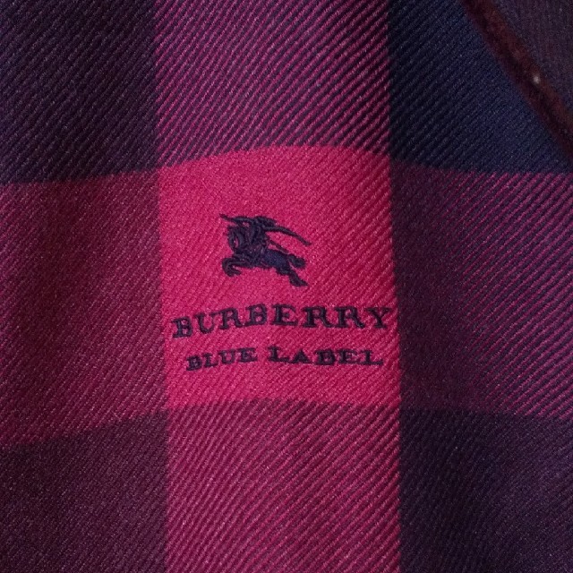 BURBERRY BLUE LABEL(バーバリーブルーレーベル)のBURBERRY BLUE LABEL レディースストール レディースのファッション小物(ストール/パシュミナ)の商品写真