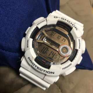 ジーショック(G-SHOCK)のGショック白(腕時計(デジタル))