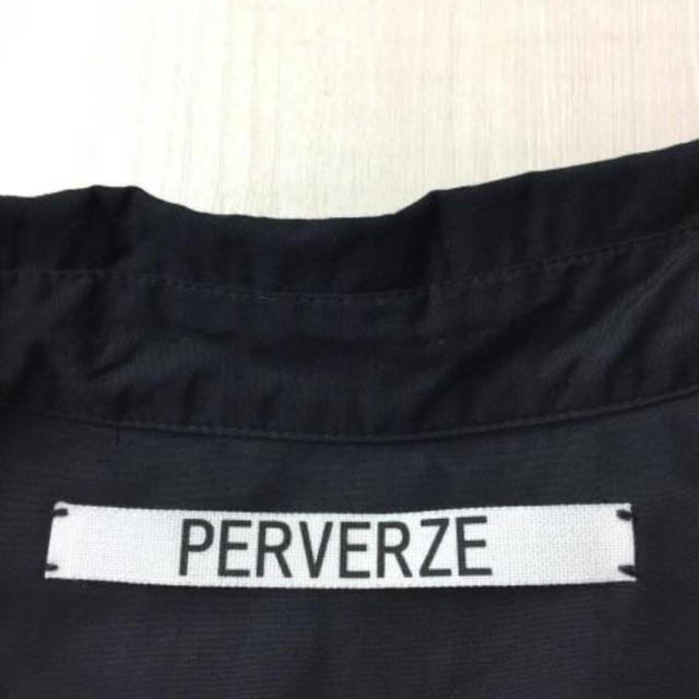 perverze パーバーズ 切りっぱなしシャツ