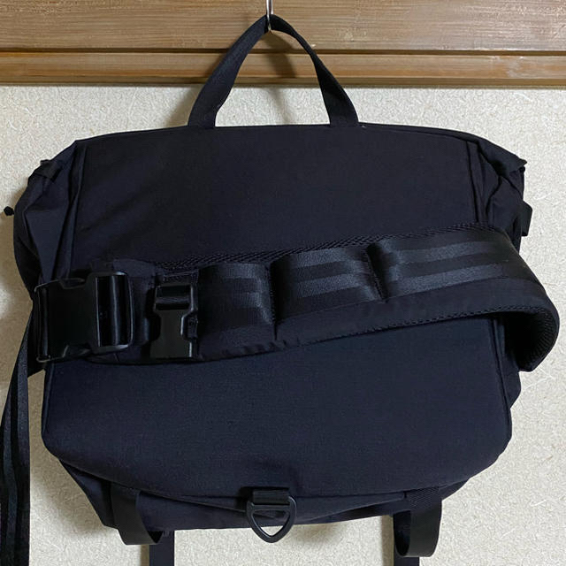 MYSTERY RANCH(ミステリーランチ)のMYSTERYRANCH ミステリーランチ インベーダー メンズのバッグ(メッセンジャーバッグ)の商品写真