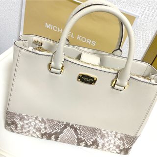 マイケルコース(Michael Kors)のCarol Kさま専用(ハンドバッグ)