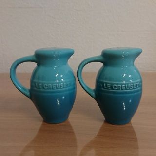 ルクルーゼ(LE CREUSET)のル・クルーゼ ソルト&ペッパー shakers カリビアン ブルー(収納/キッチン雑貨)